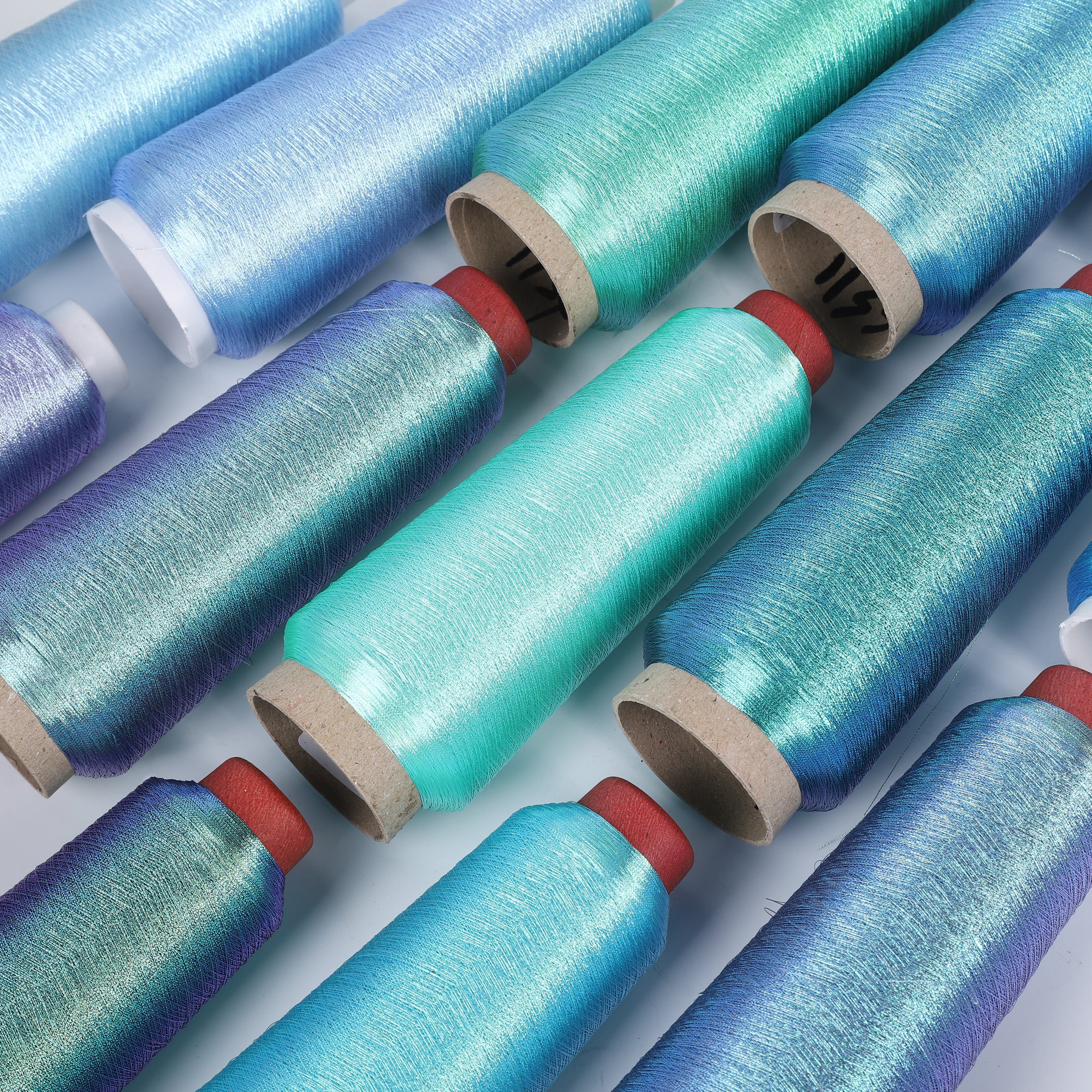 Customized Textile Finishing: The METALLIC YARN Difference